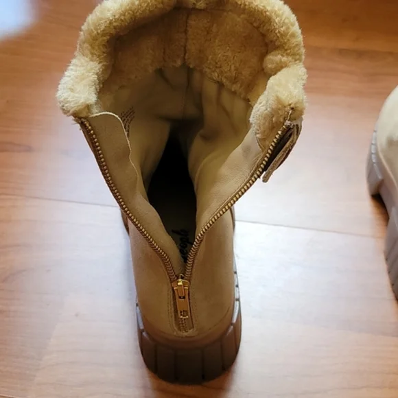 FREE PEOPLE Fable Faux Fur Boots Size 6.5 - Picture 7 of 9